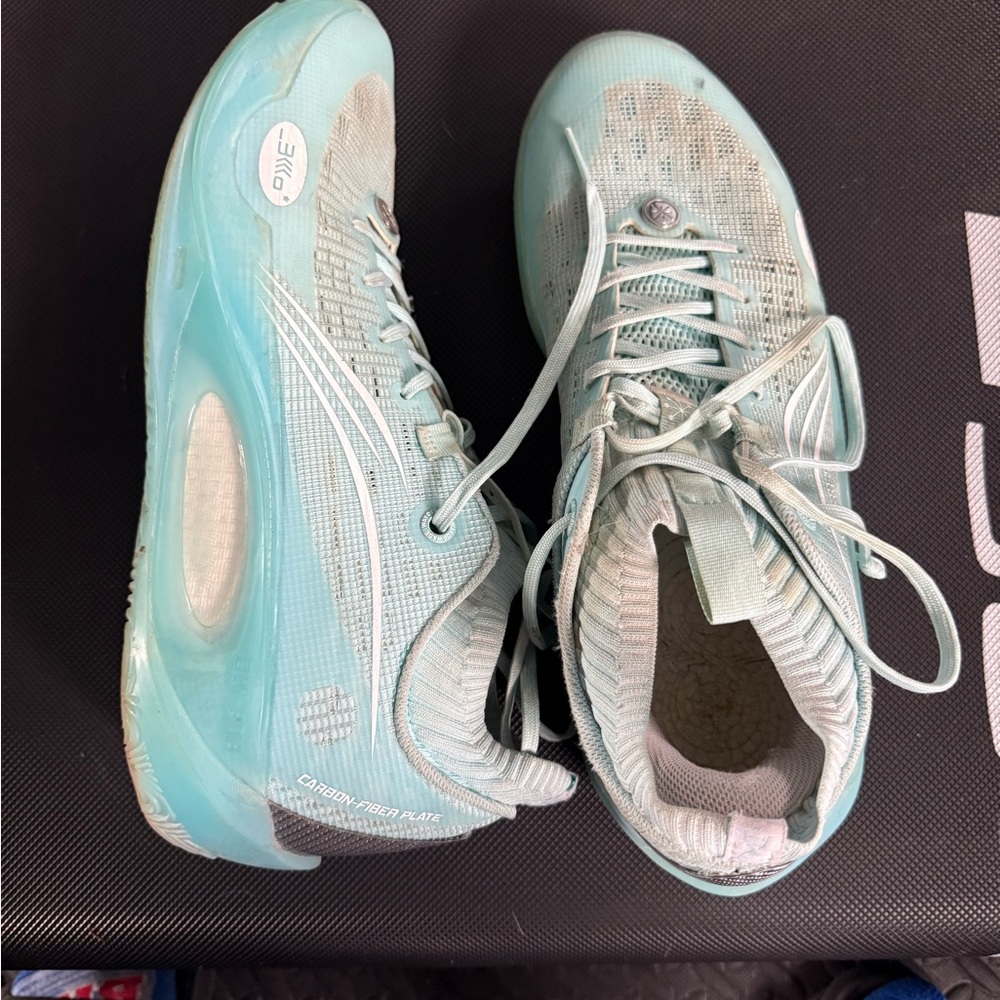 Men’s Light Blue Athletic Shoes